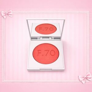 FLYTE.70 ColorBack™ Pressed Cheek Blush – Abracadabra – 0.13 oz Compact
